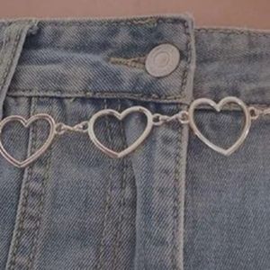 Heart chain belt